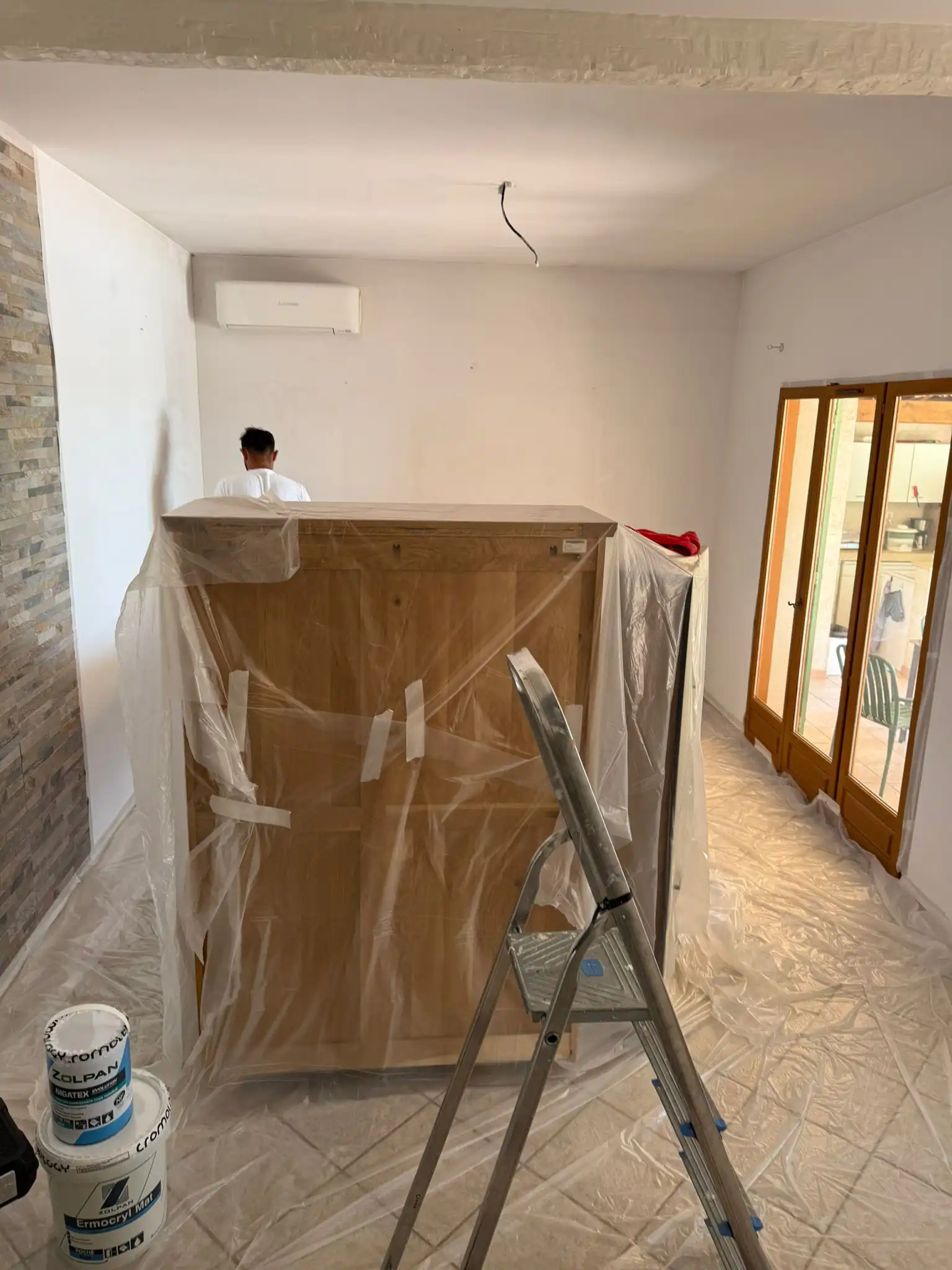 rénovation peinture mur intérieur